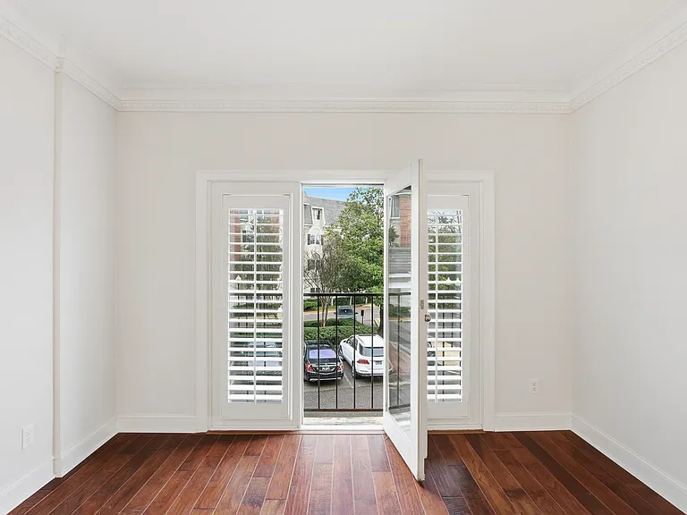 5400 Park Ave #205 — Photo 8