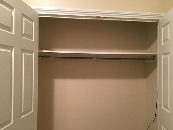 2nd Bedroom, 2nd Closet