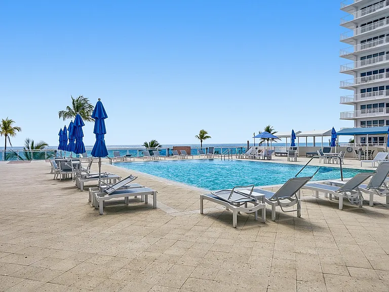 3900 Galt Ocean Dr #1116 — Photo 44