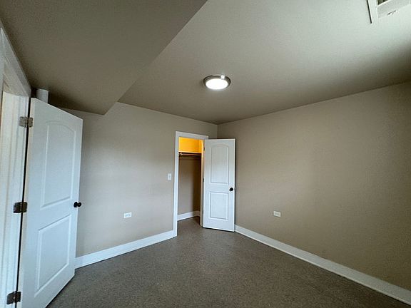 2nd image of 1432 W Marquette Rd #G