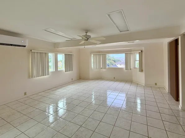 98-460 Puaapiki St, Aiea, HI 96701