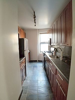 1st image of 320 Lincoln Pl APT 3A