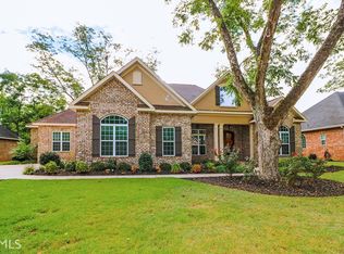 215 Madilyn Dr, Warner Robins, GA 31088