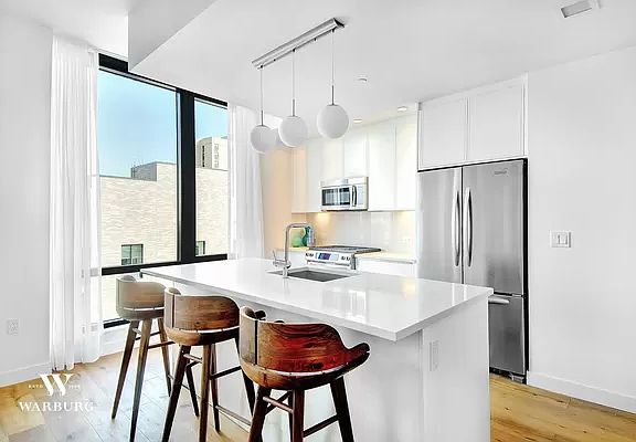 3rd image of 23 W 116th St APT 10C