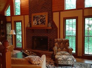 4602 Caleb Rd, Greensboro, NC 27409