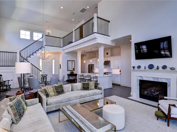 103 Enclave Ct, Williamsburg, VA 23185