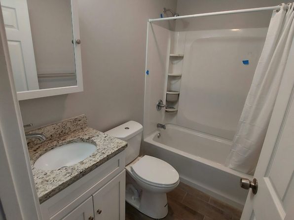 3 Diamond St APT 3