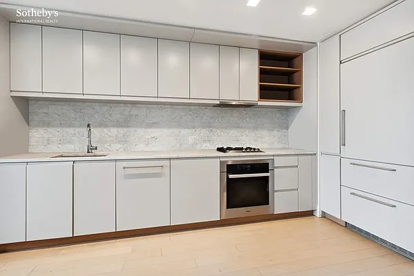 Rented by Sotheby's International Realty | media 15