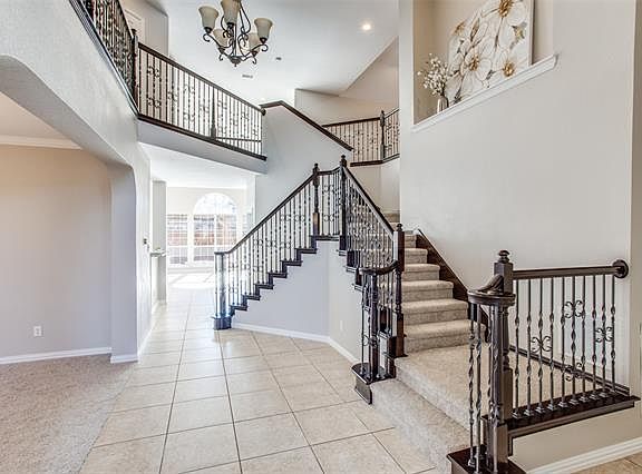 4th image of 4152 Greenfield Dr