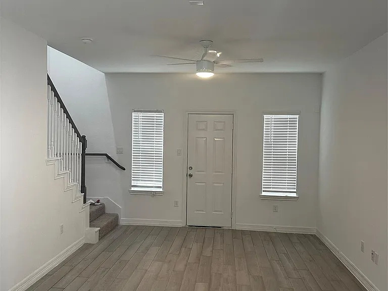 7209 Carver Rd #A — Photo 3