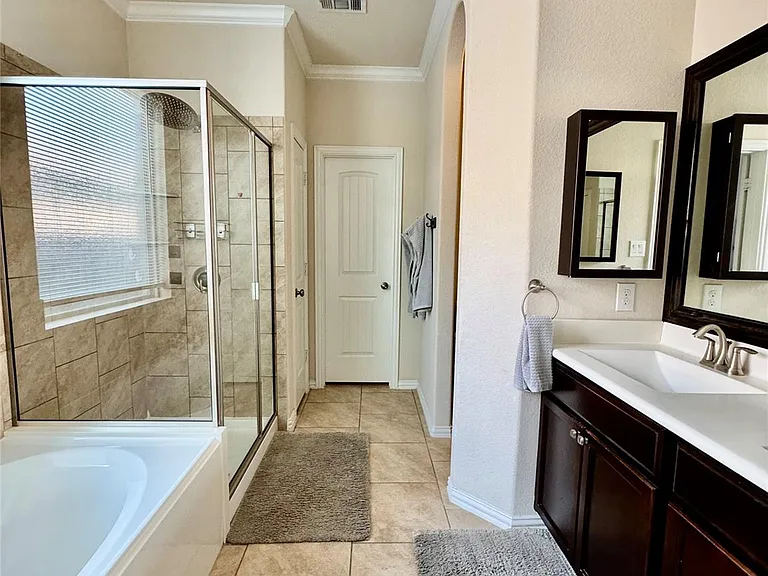 4320 Chestnut Meadows Bnd — Photo 33