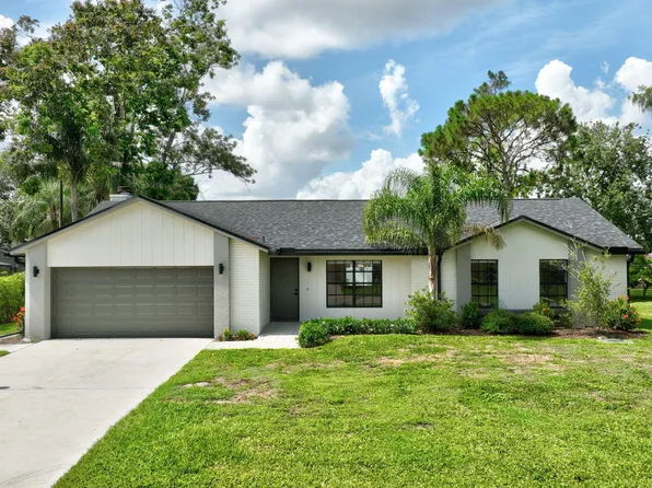 208 SW Langfield Avenue, Port St Lucie, FL 34984