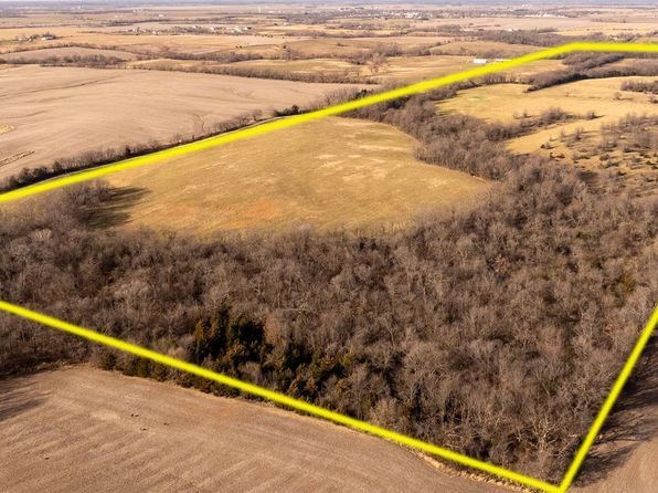 100th Ave, Seymour, IA 52590