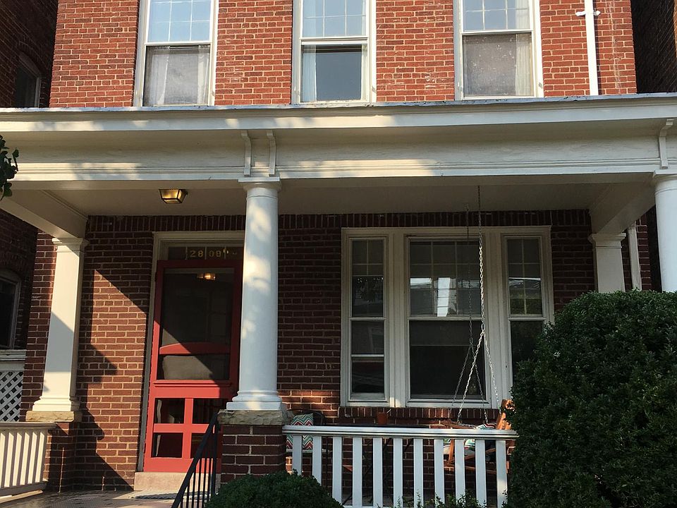 Front Porch with swing