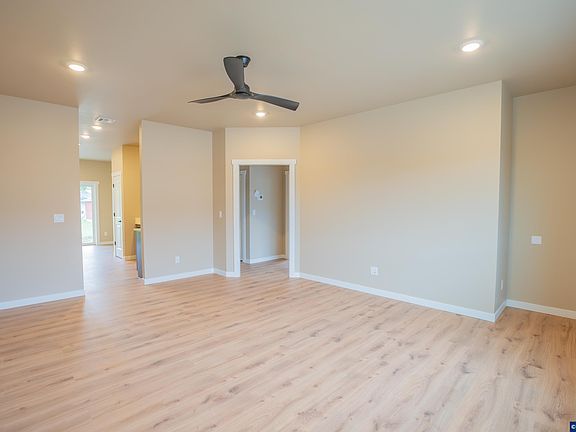 4th image of 4537 Live Oak St