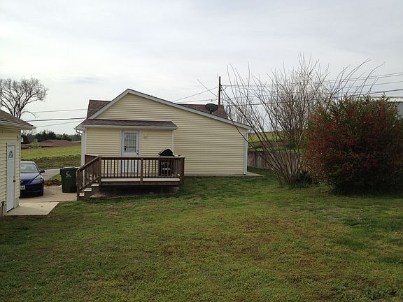 5th image of 1153 Maple Dr