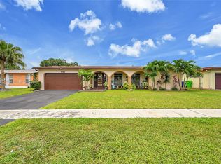 9360 NW 21st Mnr, Sunrise, FL 33322