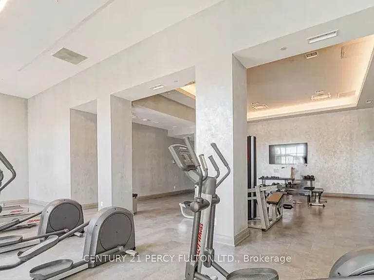 30 Meadowglen Pl #208 — Photo 6