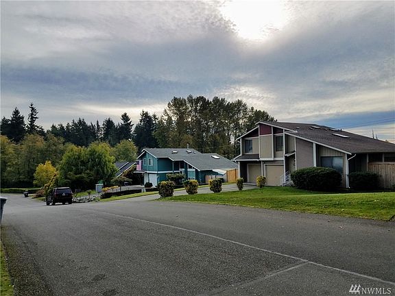 2nd image of 9824 111th Street Ct SW