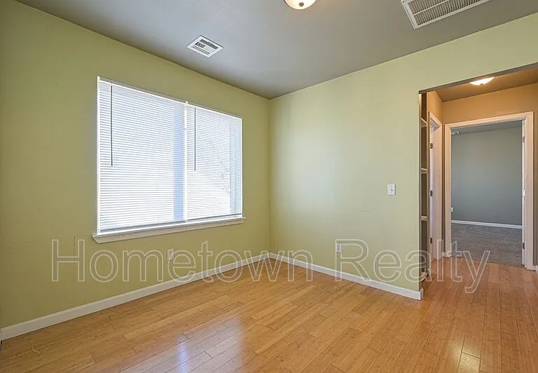 2231 NW 12th St #2231.5 — Photo 7
