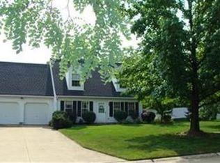 7046 Cobblestone Ln, Mentor, OH 44060