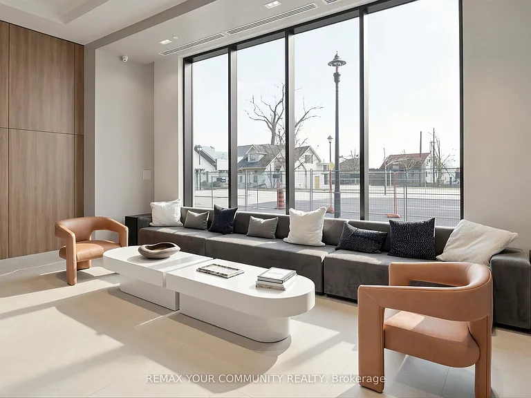 2075 Lakeshore Rd #1607 — Photo 40