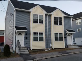 49 Charles St, Haverhill, MA 01830