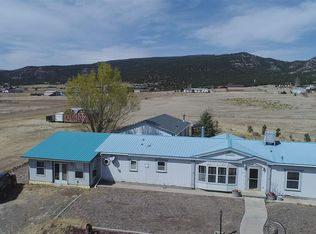 15 Long Rd, Raton, NM 87740