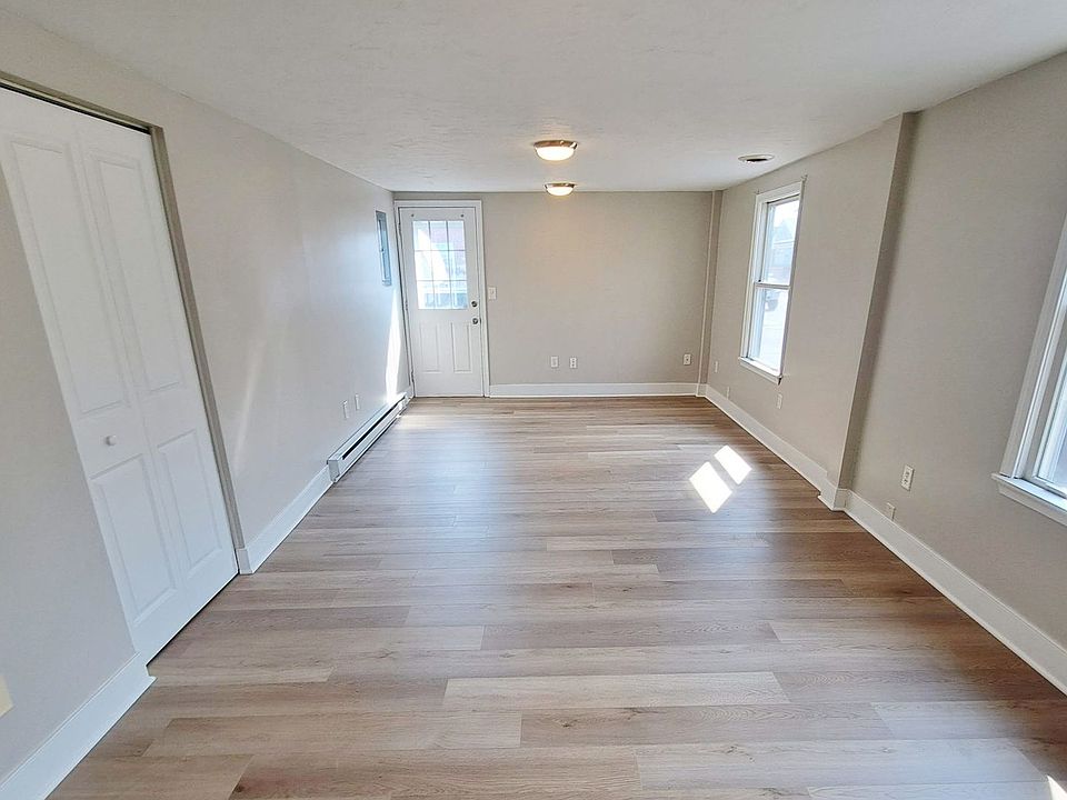 1st image of 165 McAllister St
