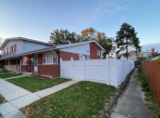 8653 N Shermer Rd #8653, Niles, IL 60714