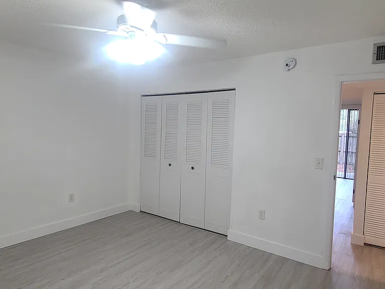 603 SW 75th St #102 — Photo 10