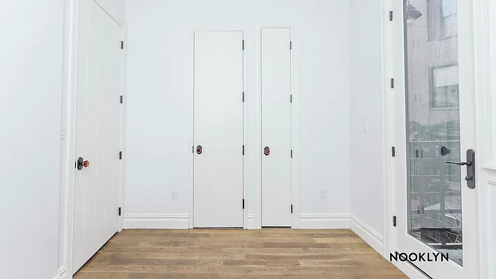 Rented by Nooklyn NYC LLC | media 40