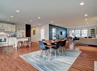 1304 Ruthven St #A, Houston, TX 77019