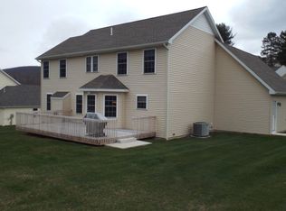 16 Country Club Rd, Ashland, PA 17921