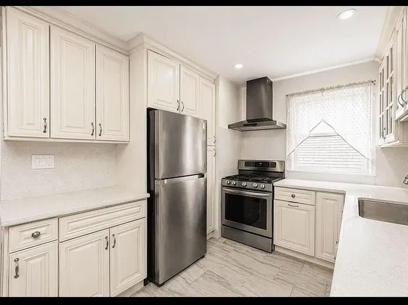 3131 Fairfield Ave #2, Bronx, NY 10463