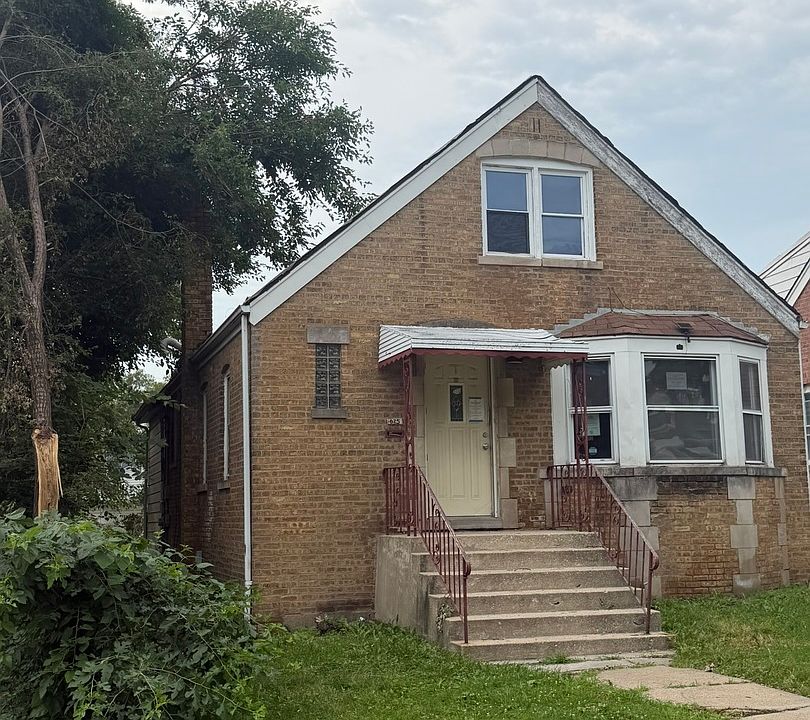 1st image of 625 Emerald Ave
