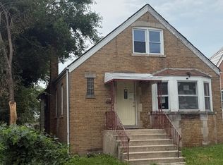 625 Emerald Ave, Chicago Heights, IL 60411