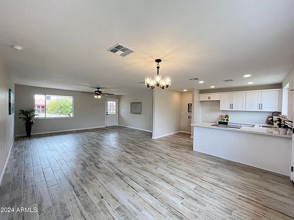3rd image of 5348 W MULBERRY Drive