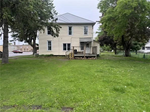 501 River St, Colfax, WI 54730