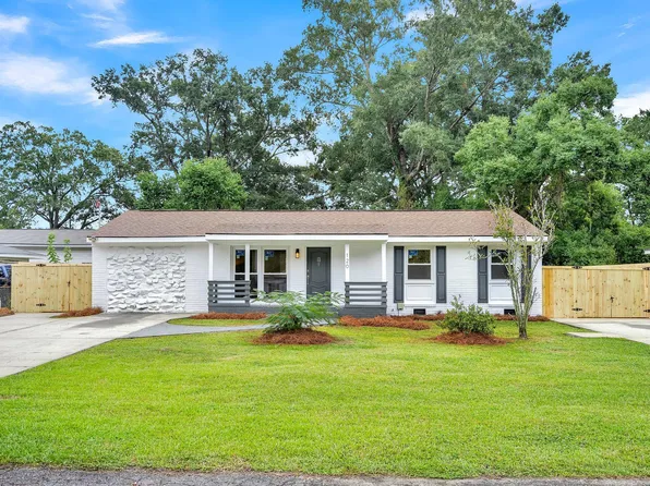 120 Blossom St, Goose Creek, SC 29445