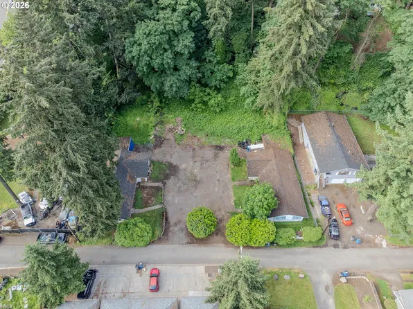 2705 E 19th St, Vancouver, WA 98661