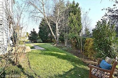 4th image of 6720 Hartwood Ln
