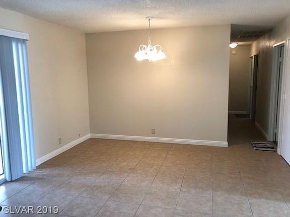 3rd image of 1405 Virgil St