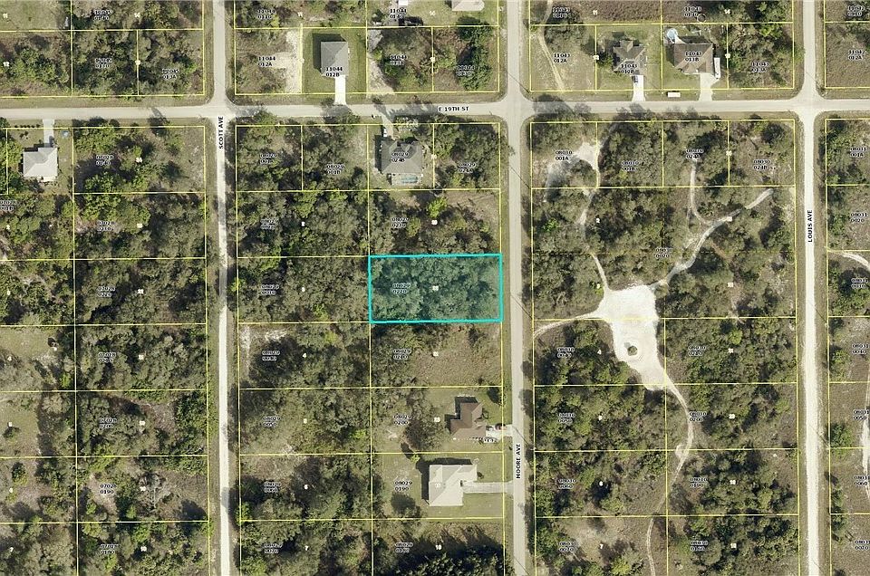 2nd image of 1819 Moore Ave