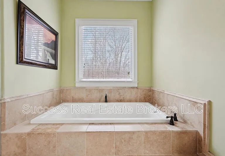 343 Summer Garden Dr — Photo 51