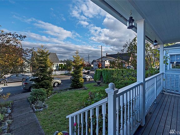 4th image of 2510 Lombard Ave