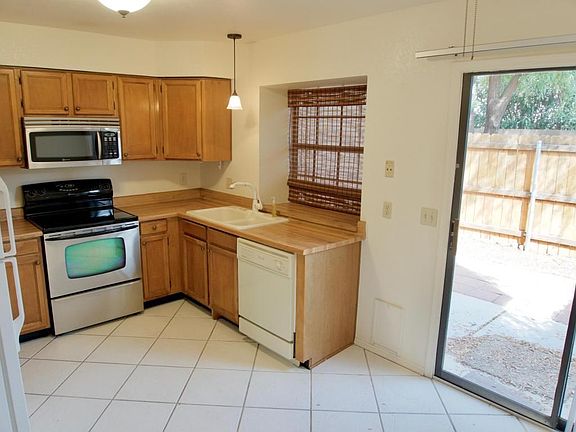 5th image of 4901 E Kelton Ln Unit 1234