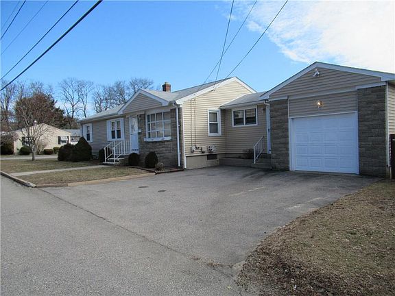 2nd image of 29 Borah St