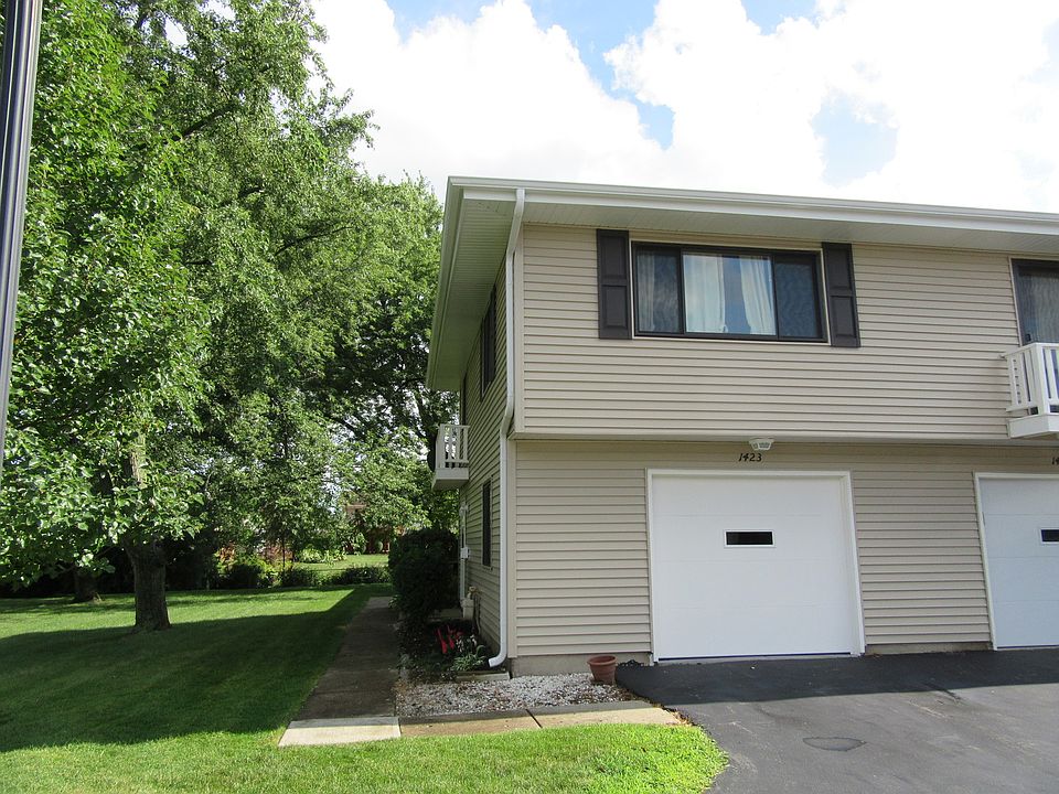 1st image of 1423 Ellisville Ln