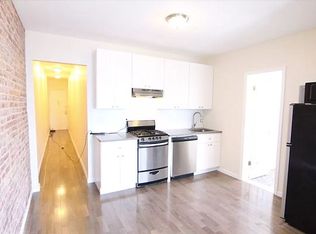52-27 35th St #C3, Long Island City, NY 11101